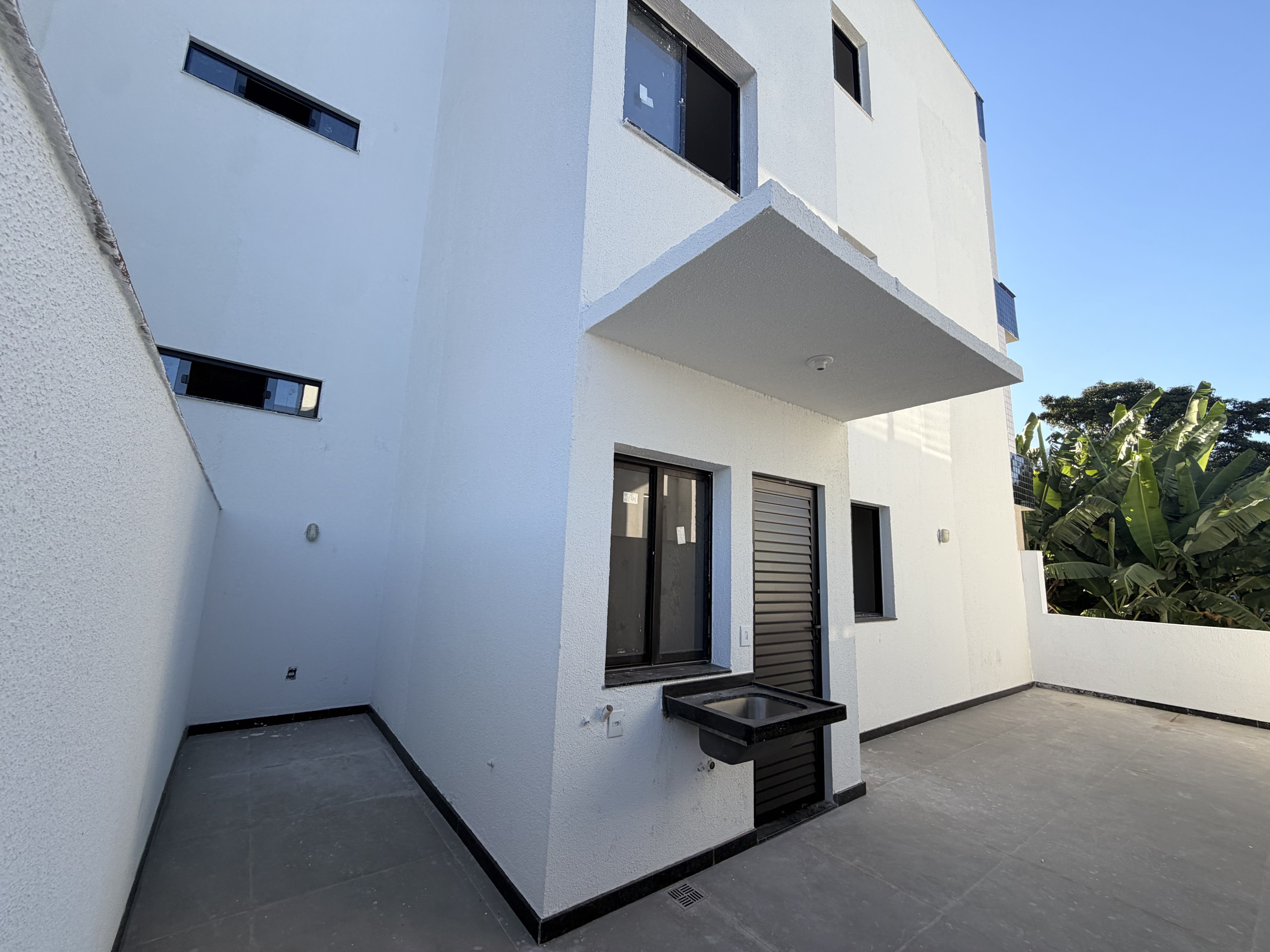 Apartamento com 3 quartos — Santa Mônica, Belo Horizonte