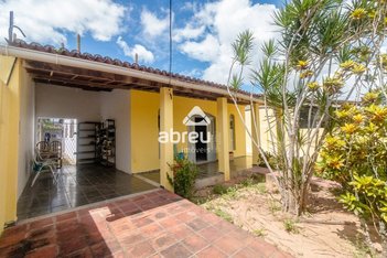 house em Rua Serra do Piracambu, Pitimbu - Natal - RN