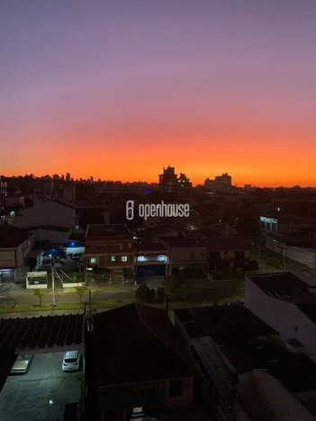 apartment em Rua Brito Peixoto, Passo da Areia - Porto Alegre - RS
