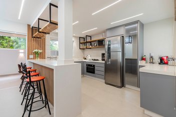 house em Rua Padre Júlio Saavedra, Uberaba - Curitiba - PR