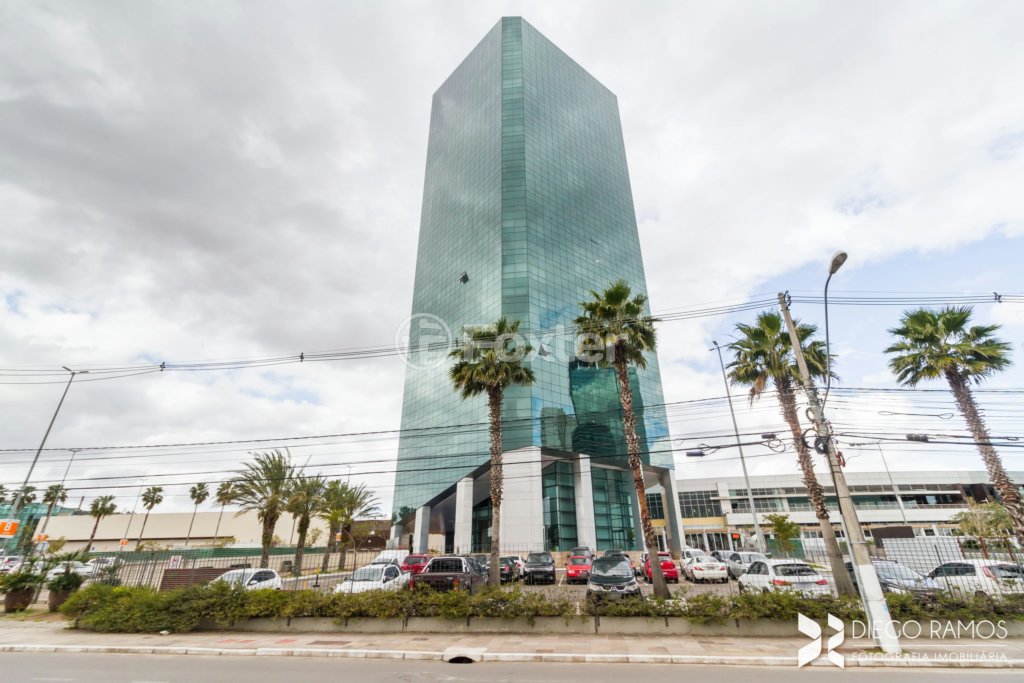 01-INFRA38-CRISTAL-TOWER.jpg