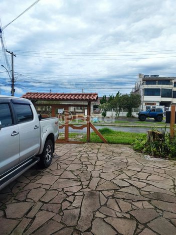 house em Avenida Vereador Ivo Schneider, Tramandaí - Tramandaí - RS