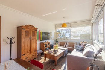 apartment em Rua Carazinho, Petrópolis - Porto Alegre - RS