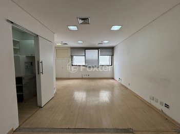 apartment em Rua Doutor Albuquerque Lins, Santa Cecília - São Paulo - SP