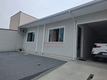 house em Rua Kiliano Hames, Potecas - São José - SC