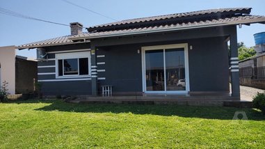 house em Rua Sady Antonio Arnoldo, Centro - Pinhal da Serra - RS