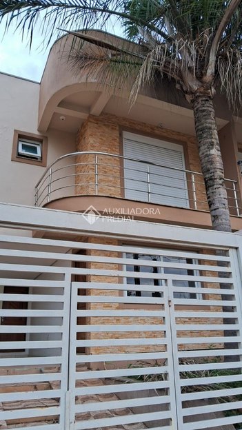 house em Rua Venezuela, São José - Canoas - RS