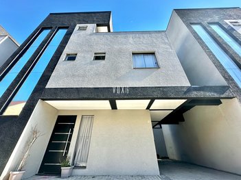 house em Rua Joel Pedrini, Uberaba - Curitiba - PR