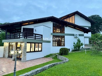 house em Haroldo Soares Glavan, Cacupé - Florianópolis - SC