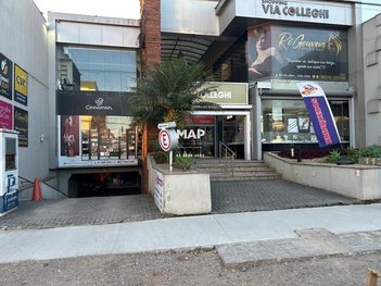 commercial_property em Avenida Prefeito Erasto Gaertner, Bacacheri - Curitiba - PR