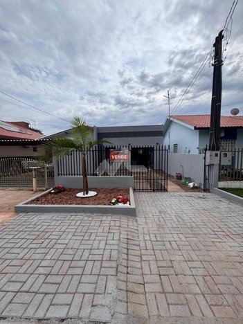 house em Rua Cuba, Vila Pioneiro - Toledo - PR