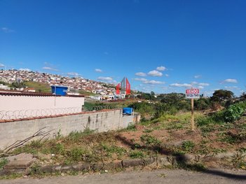 land_lot em Rua Flodoaldo Rodrigues, Jardim Europa - Varginha - MG