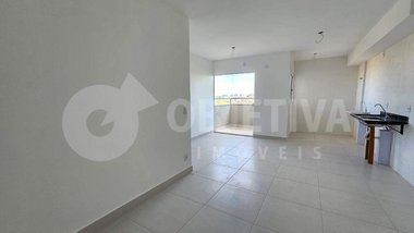 apartment em Rua Reinaldo Alves da Rocha, Loteamento Portal do Vale II - Uberlândia - MG