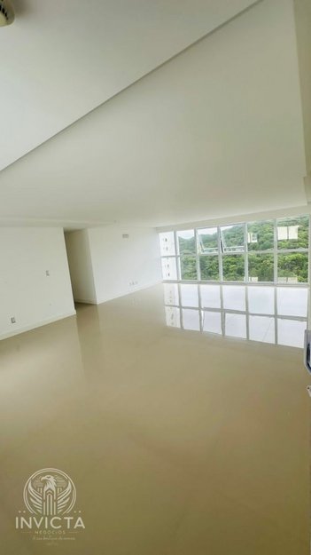 apartment em Rua Miguel Matte, Pioneiros - Balneário Camboriú - SC