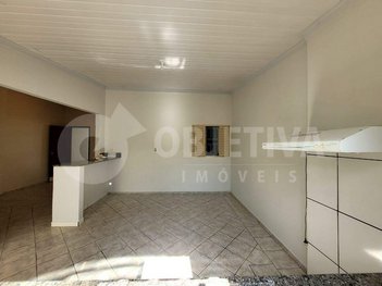 house em Avenida Seme Simão, Granada - Uberlândia - MG
