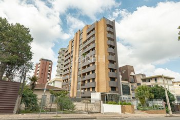 apartment em Rua Francisco Rocha, Batel - Curitiba - PR