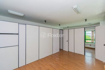 office em Avenida Protásio Alves, Petrópolis - Porto Alegre - RS