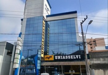 office em Marechal Deodoro da Fonseca, Centro - Indaial - SC