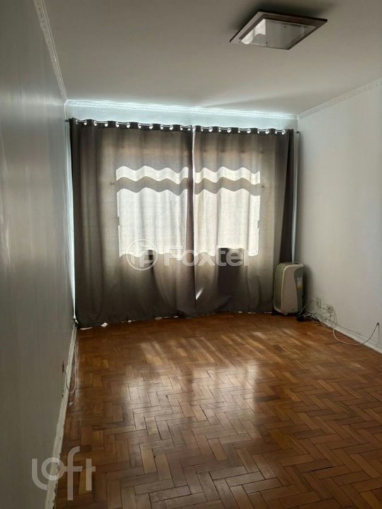 f545de82