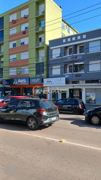 apartment em Avenida Cristóvão Colombo, Floresta - Porto Alegre - RS