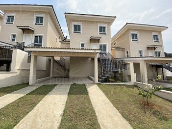 house em Rua Adozinda Lopes, Jardim da Glória - Cotia - SP