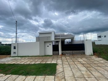 house em Rua Botucatu, Jardim Iporã - Sinop - MT