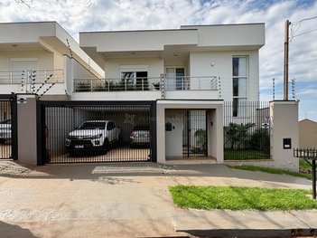 house em Rua Pioneiro Lázaro Claro da Silva, Jardim Higienópolis - Maringá - PR