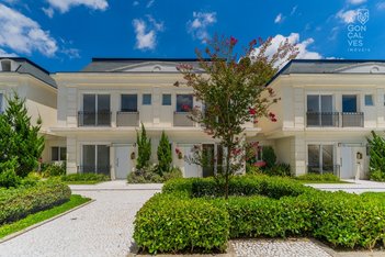 house em Rua Professor Dario Garcia, Vista Alegre - Curitiba - PR