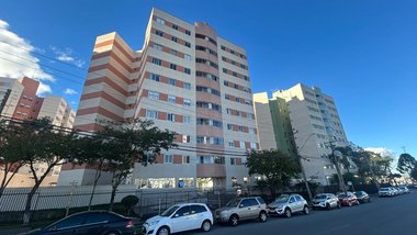 apartment em Avenida Santa Bernadethe, Portão - Curitiba - PR