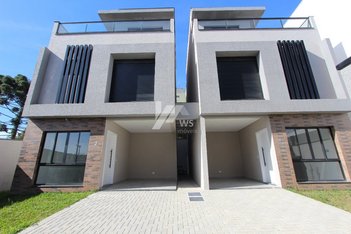 house em Rua Fioravante Slaviero, Novo Mundo - Curitiba - PR