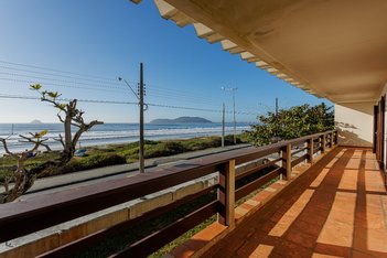 house em Avenida Jaime Ernesto de Oliveira, Ubatuba - São Francisco do Sul - SC