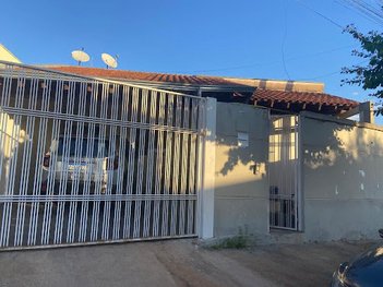 house em Avenida Anita Costa, Jardim Santos Dumont - Votuporanga - SP