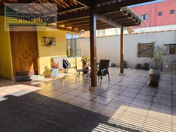 house em Rua São Bento do Sapucai, Loteamento Alfredo Abilio Flores - Pindamonhangaba - SP