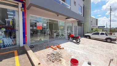 business em Avenida Aspirante Jenner, Lucas Araújo - Passo Fundo - RS