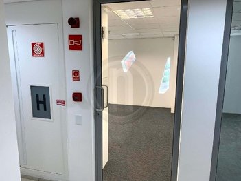 office em Luiz Seráphico Júnior, Jardim Caravelas - São Paulo - SP