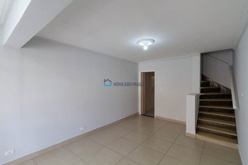 house em Rua Dom Pero Leitão, Vila Gumercindo - São Paulo - SP