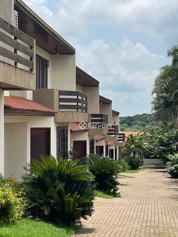 house em Rua Bertha F. Bartinik, Country - Cascavel - PR