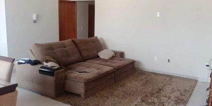 house em Avenida Victor Alves Pereira, Novo Mundo - Uberlândia - MG