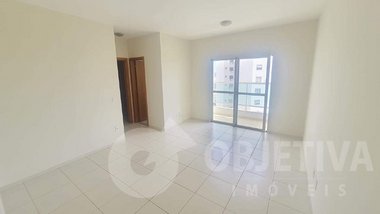 apartment em Avenida Lázara Alves Ferreira, Santa Mônica - Uberlândia - MG