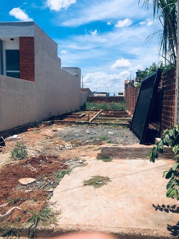 land_lot em Rua Gaspar Vivi, Jardim Nova Independência I - Sarandi - PR