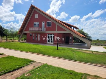 agricultural em Praça do Cristo Redentor, Centro - Janaúba - MG