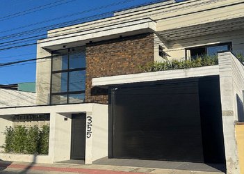 house em Rua Manoel Olívio Theodoro, Cidade Nova - Itajaí - SC