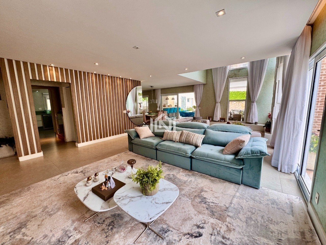 casa a venda no condominio orvalho granja viana - salas