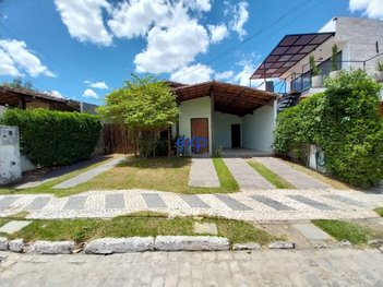 house em Rua Oscar Freitas, Lagoa Salgada - Feira de Santana - BA