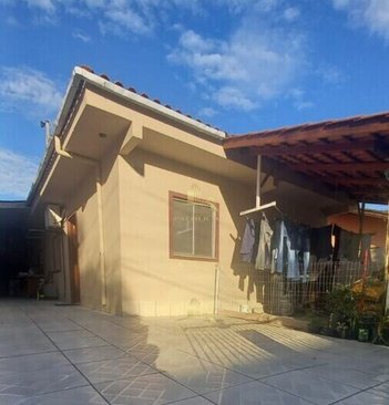 house em dos Jucás, Madri - Palhoça - SC