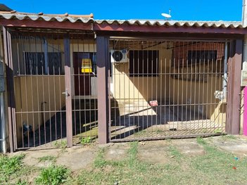 house em Rua Cerejeira, Jardim do Bosque - Cachoeirinha - RS