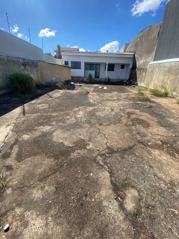 house em Rua Malvino de Carvalho Grade, Jardim Planalto - Londrina - PR