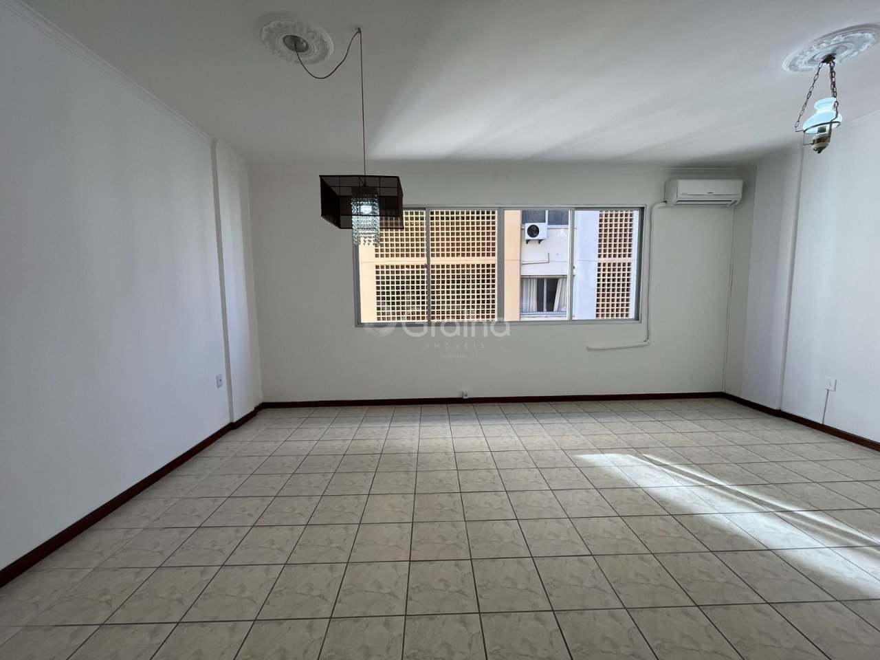 1 - Sala