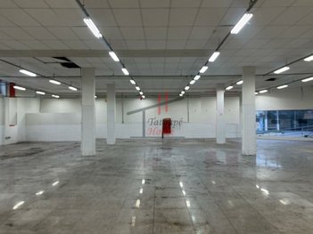 industrial em Guilherme Giorgi, Vila Carrão - São Paulo - SP