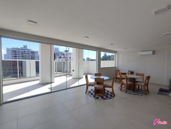 apartment em Pastor William Richard Schisler Filho, Itacorubi - Florianópolis - SC